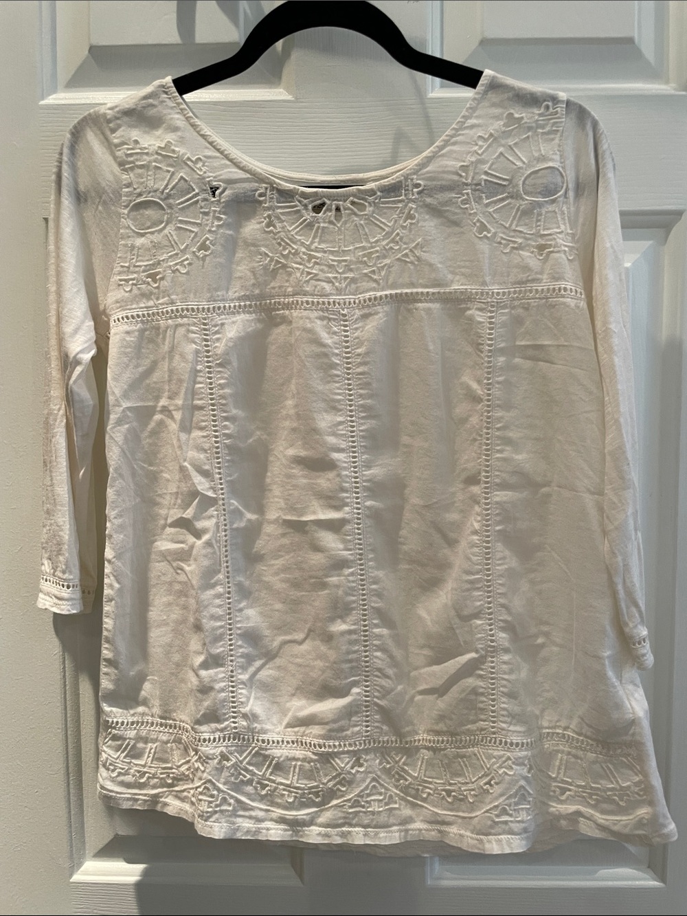Lucky Brand Off-White Tunic with Cut-Out Detailed Embroidery Work